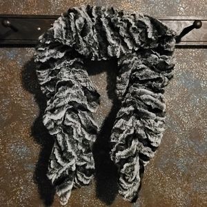 NEW Faux Fur Scarf Winter Stole Gray Stretchy Textured